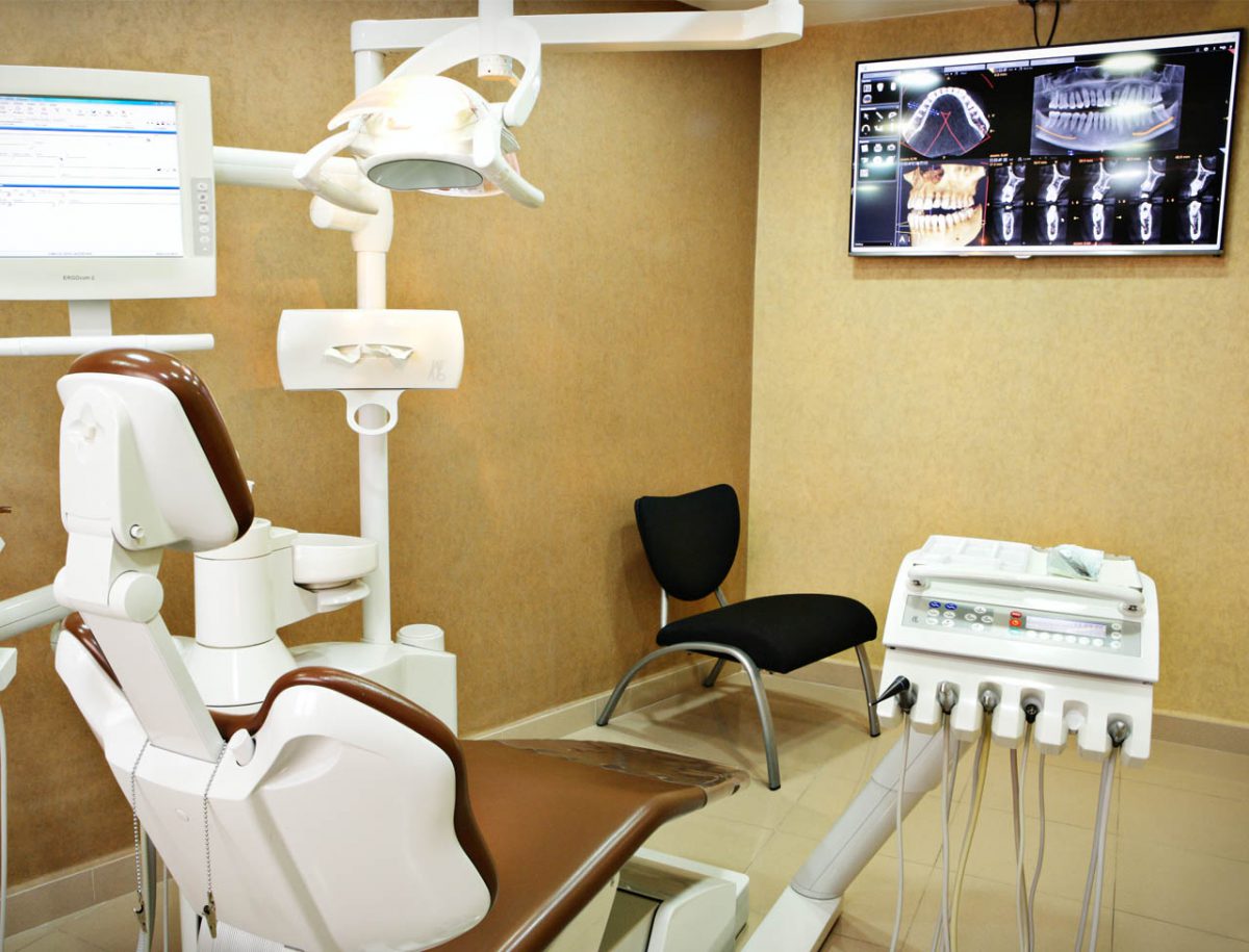 Sala cirugía Clínica Dental Dr. Vicente Ferrer